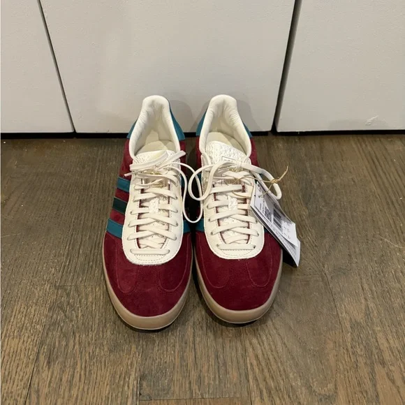 adidas gazelle silver green womens Men's adidas Gazelle Shoes Burgundy B41645 main image 1